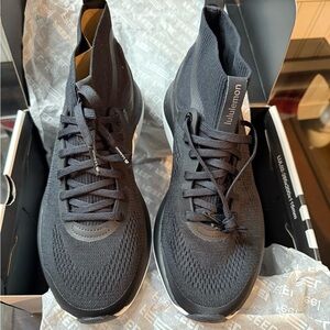 Lululemon Black Chargefeel workout mid height Sneakers NIB